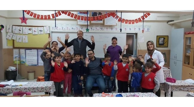 Turgutlu’da 4 bin 288 öğrenciye aşı yapıldı