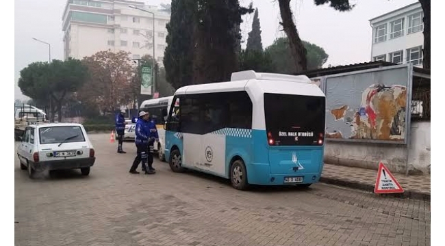 Turgutlu’da ulaşım denetiminde 16 araç şoförüne cezai işlem
