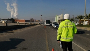 Turgutlu’da drone ile trafik denetimi yapıldı: 49 sürücüye cezai işlem uygulandı