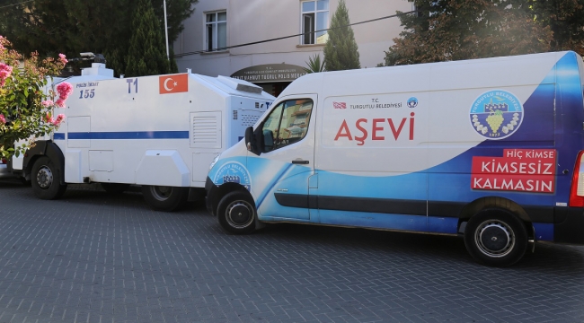 Civcivi ezen aşevi şoförünü dövdüler