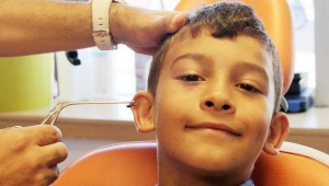 8 yaşındaki çocuğun kulağına giren örümcek canlı çıkarıldı