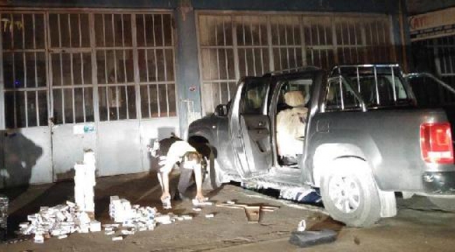 Kamyonette 4 bin 300 paket kaçak sigara