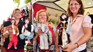 Kitre bebeklerle Anadolu kültürünü yaşatıyorlar