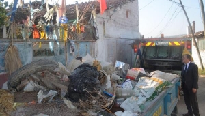 Evden 10 kamyon çöp çıktı