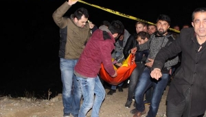 İşçileri taşıyan minibüs devrildi: 1 ölü, 14 yaralı