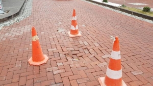 Prestij Cadde çöküyor