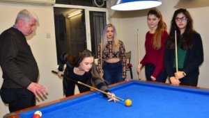 Bilardoyu kahvehane sporu olmaktan çıkardılar