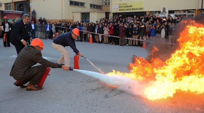 Karşıyaka’nın okullarında yangın tatbikatı