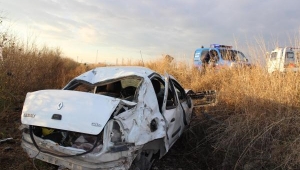 Kaza yapan otomobildeki çocuk öldü