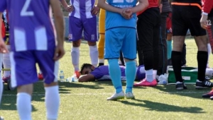 Maçta dili döndü antrenörü hayatını kurtardı