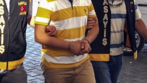 FETÖ'nün İmamları PKK'lının Evinde Yakalandı