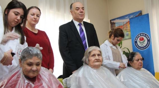 Liseli Öğrenciler'den 'Hem Meslek Hem Destek'