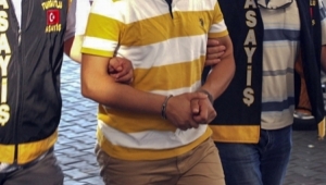 Manisa'da FETÖ Operasyonu: 15 Polise Gözaltı