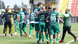 Manisaspor Giresunspor'a Evinde Boyun Eğdi 1-2