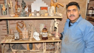 Ödevle keşfettiği yeteneği mesleği oldu