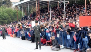 Temel Eğitimini Tamamlayan Askerler Yemin Etti