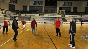 Belediye Başkanı Proje Kapsamında Suriyeli Çocuklarla Maç Yaptı