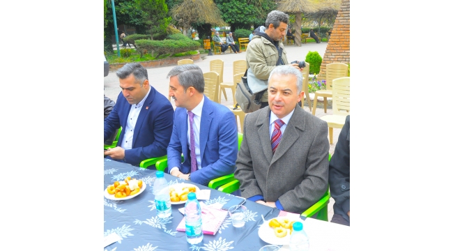Çanakkale Şehitlerimiz, Tolga Artuğ Şehidimiz ve Tüm Şehitlerimiz Adına Anma Programı Düzenledi