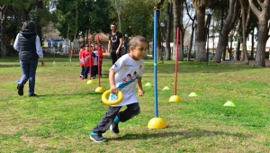 MCBÜ Spor Bilimleri Fakültesinde “IAAF Çocuk Atletizmi Semineri ve Uygulama Programı” gerçekleştirildi