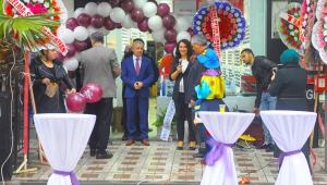 Senem Optik Hizmete Girdi