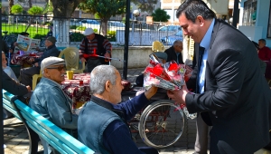 Tuhafiyeciler Odası Huzurevini ziyaret etti