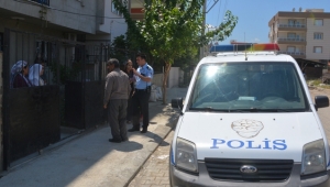 Kadınlar, kadın hırsızı suçüstü yakaladı