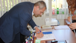 SAYAR MAZBATA’YI TESLİM ALDI