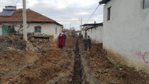 9 MAHALLEYE 105 KİLOMETRE HAT DÖŞENDİ