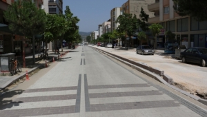 Atatürk Caddesi’nde Sona Geliniyor