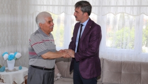 Başkan Şirin’den Muhtar Yaşar’a Geçmiş Olsun Ziyareti