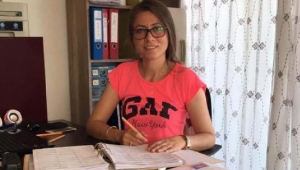 Otomobilden atlayan genç kız beş gün sonra  öldü