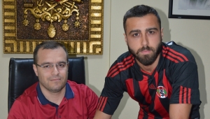 Turgutluspor'da Oğuz Yıldırım imzaladı
