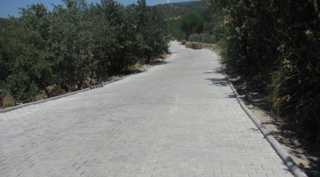 ALTIYLA ÜSTÜYLE YEPYENİ BİR DEMİRCİ
