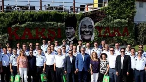 Karşıyaka Zabıtası 61. yılı kutladı