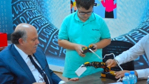 Müsteşar yardımcı Çokoğlu'dan Kodla(Ma)nisa Atölyesine ziyaret