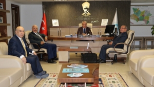 COŞKUN, KIYI EGE BELEDİYELER BİRLİĞİ GENEL SEKRETERİNİ VE SAYIŞTAY ESKİ DAİRE BAŞKANINI AĞIRLADI