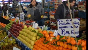 Yeni yıl nedeniyle pazara ilgi yoğundu