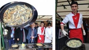 5 TON HAMSİ DAĞITILDI