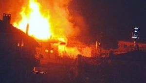 Korkutan ev yangını