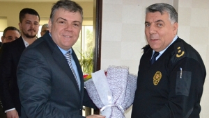 Turgutlu Arnavut Kültür Derneği 'nden börekli ziyaret