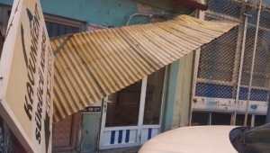 Şiddetli rüzgar hayatı olumsuz etkiledi