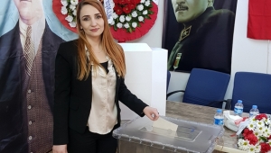 Yaşır  yeniden İyi Parti Turgutlu İlçe Başkanlığına seçildi