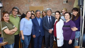 İranlılar, 3 bin yıllık telkari sanatını öğreniyor