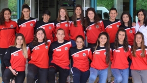 Kadın Futbol Takımı Afyon'a Umutlu Gitti