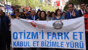 Otizm farkındalığı için yürüdüler