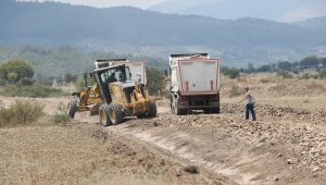1 Milyon Lira Karla 2 Mahalle Arasına Yol