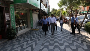 Akhisar’da Kaldırımlar Yayaların