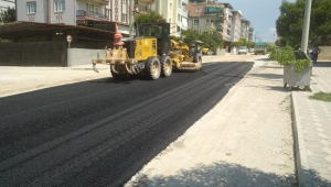 Büyükşehir’in asfalt çalışmaları devam ediyor