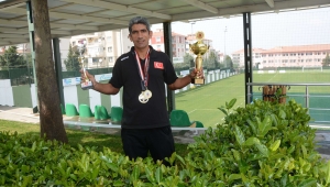 Büyükşehir’in Şampiyonu Çifte Kupayla Döndü