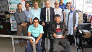 Demirci’de Engelli Vatandaşların Yüzü Güldü